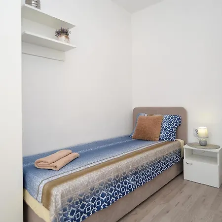 Für 3 Personen Ca 48 Qm In červar-porat, Istrien Istrische Riviera * Poreč