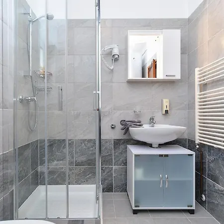Für 3 Personen Ca 48 Qm In červar-porat, Istrien Istrische Riviera Apartamento